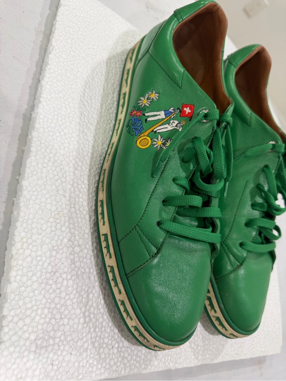Bally Green Leather Lace-Up Sneakers with Embroidered Crest - Picture 5 of 9